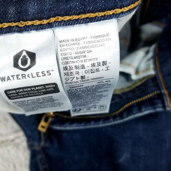 Levis jeans Mens 31×30 Blue 514 Straight Denim Relaxed Dark Wash - Picture 9 of 12